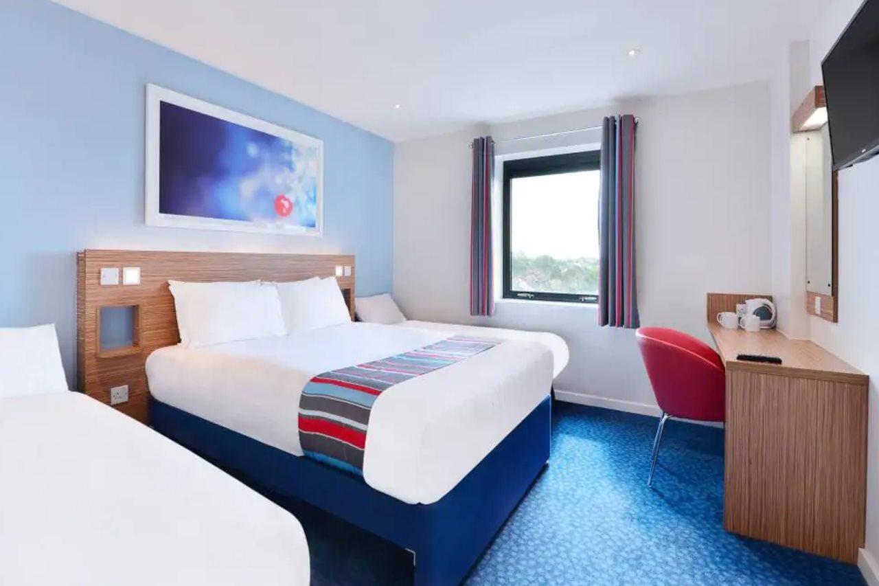 Travelodge Scarborough St Nicholas Exterior photo