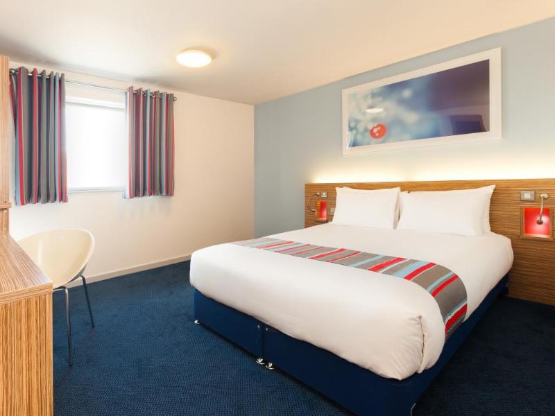 Travelodge Scarborough St Nicholas Exterior photo
